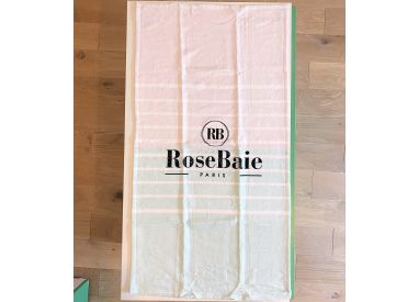 Serviette RoseBaie rayée verte, rose & blanche (fond naturel)